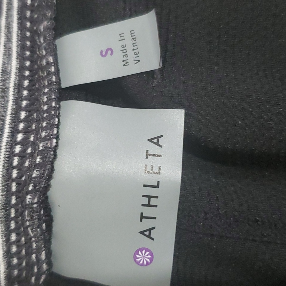 Athleta Gray Metro Stripped Zip Pockets Skort Size Small - Picture 5 of 6